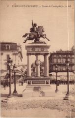 Clermont Ferrand Statue de Vercingetorix à Clermont-Ferrand