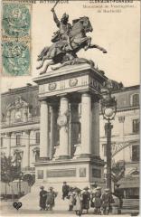 Clermont Ferrand Statue de Vercingetorix à Clermont-Ferrand