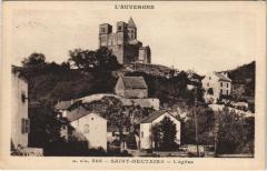 Saint-Nectaire L'Eglise à Saint-Nectaire