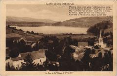 Aydat Le Lac et le Village d'Aydat à Aydat