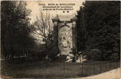 Bois de Boulogne - Monument de Levassor près de Ia Porte-Maillot à Paris 16e
