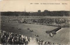 Le Champ de Courses d'Auteuil à Paris 16e