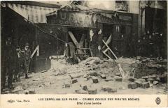 Les Zeppelins Sur Paris Effet d'Une Bombe