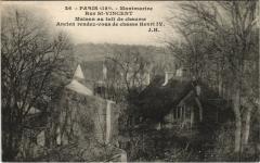 Carte postale ancienne Montmartre - Rue Saint-Vincent - Maison au toit de chaume
                                                                     à Paris 18e
                                