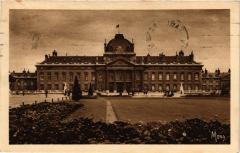 Paris 7e-Ecole Militaire à Paris 7e