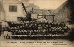 Le Chantier - Oeuvre Chrétienne et Sociale - Rue de Bercy - Colonie de Vacances - Août 1910, avant le départ à Paris 12e