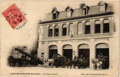 Paris Un Poste central