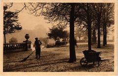 Paris métiers. Matinée d'Automne au Luxembourg