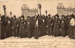 Paris 4e Les Alsaciens-Lorrains avant la cérémonie a Notre-Dame à Paris 4e