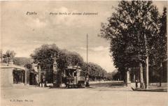 Carte postale ancienne Porte Dorée et Avenue Daumesnil
                                                                     à Paris 12e
                                