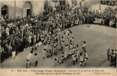 Paris 12e Patronage Laique mInicipal Fete 1910 Pyramide à Paris 12e
