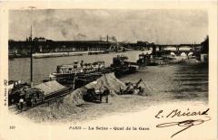 Carte postale ancienne La Seine - Quai de la Gare
                                                                     à Paris 13e
                                