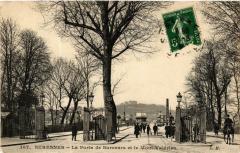 Carte postale ancienne La Porte de Suresnes et le Mont Valérien
                                                                     à Paris 16e
                                