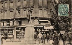 Paris (4e) Statue de Beaumarchais. -
																					75004 Paris 4e
																			