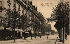 Boulevard Pasteur à Paris 15e