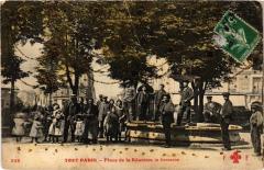 Tout Paris - 928 - Place de la Renunion, la fontaine