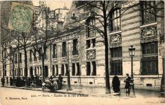 Carte postale ancienne Ecoles de la Rue d'Alésia
                                                                     à Paris 14e
                                