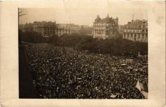 Paris carte photo La Foule