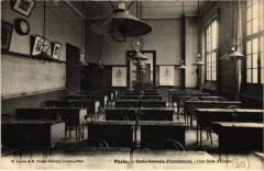Carte postale ancienne Ecole Normale d'Instituteurs - Une Salle d'Etude
                                                                     à Paris 16e
                                
