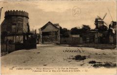 Carte postale ancienne Vieux Montmartre - La Tour du Philosophe, l'Ancienne Ferme de Bray et le Moulin de la Galette
                                                                     à Paris 18e
                                