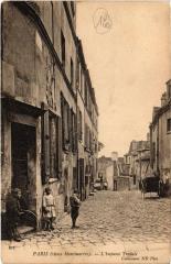 Carte postale ancienne L'Impasse Trainée
                                                                     à Paris 18e
                                