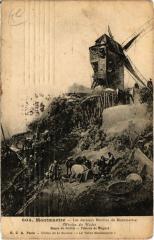 Carte postale ancienne Les derniers Moulins de Montmartre - Moulin du Radet
																	 à Paris 18e
								