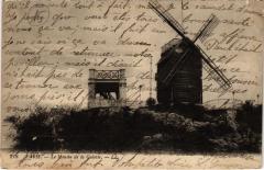 Carte postale ancienne Le Moulin de la Galette
                                                                     à Paris 18e
                                
