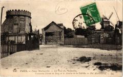 Carte postale ancienne Vieux Montmartre - La Tour du Philosophe, l'Ancienne Ferme de Bray et le Moulin de la Galette
                                                                     à Paris 18e
                                