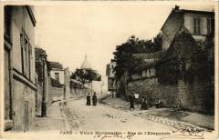 Carte postale ancienne Vieux Montmartre - Rue de l'Abreuvoir
                                                                     à Paris 18e
                                