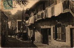 Carte postale ancienne Vieux Montmartre - Une Rue
                                                                     à Paris 18e
                                