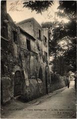 Carte postale ancienne Vieux Montmartre - La Rue Saint-Vincent
                                                                     à Paris 18e
                                