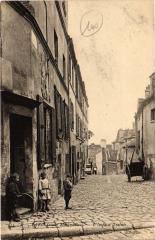 Carte postale ancienne L'Impasse Trainée
                                                                     à Paris 18e
                                