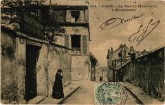 La Rue du Mont-Cenis à Montmartre à Paris 18e