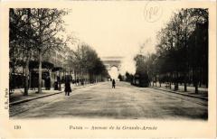 Carte postale ancienne Avenue de la Grande-Armée
                                                                     à Paris 16e
                                