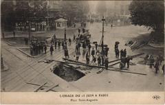 L'Orage Du 15 Juin a Paris (8e) La Place Saint-Augustin à Paris 8e