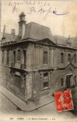 Paris 3e Paris-Le Musée Carnavalet -
																					75003 Paris 3e
																			