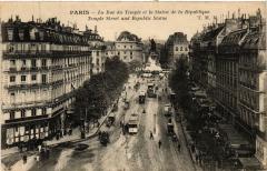 Paris 3e Paris-La Rue du Temple et la Statue de la Republique à Paris 3e