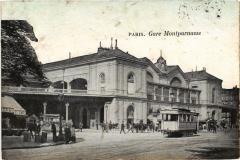 Carte postale ancienne La Gare Montparnasse
                                                                     à Paris 14e
                                