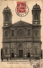 Carte postale ancienne Saint-François Xavier
                                                                     à Paris 7e
                                