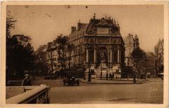 Paris 6e Paris-Place et Fontaine Saint-Michel à Paris 6e