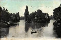 Carte postale ancienne Le Lac du Bois de Boulogne
                                                                     à Paris 16e
                                