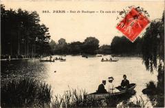 Bois de Boulogne - Un coin du Grand Lac à Paris 16e
