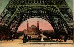 Le Trocadéro et la Tour Eiffel à Paris 7e