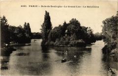 Carte postale ancienne Bois de Boulogne - Le Grand Lac - Le Belvédère
                                                                     à Paris 16e
                                
