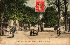 La Sortie du Bois de Boulogne à Paris 16e