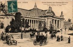 Paris (8e) - Le Grand Palais des Champs Elysées à Paris 8e