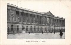 Paris (1e) - Colonnade du Louvre à Paris 1er