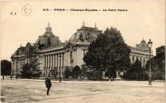 Paris (8e) - Le Petit Palais Champs-Elysées à Paris 8e
