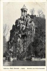 Carte postale ancienne Belvédère des Buttes-Chaumont
                                                                     à Paris 19e
                                