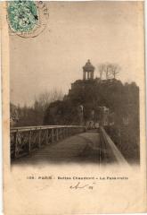 Carte postale ancienne Buttes Chaumont - La Passerelle
                                                                     à Paris 19e
                                
